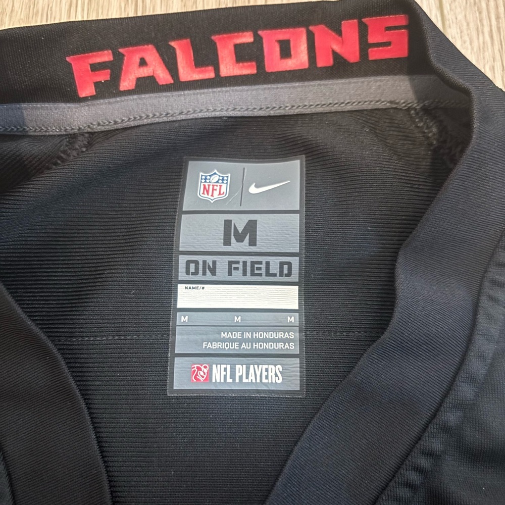 Julio Jones Atlanta Falcons jersey - Picture 3 of 4